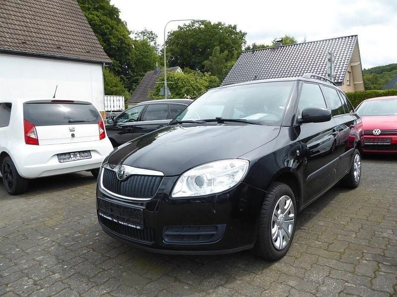 Schwarz Gebraucht 2009 Skoda Fabia Ambiente Kombi | 5.500 € (Teuer) - Bild 1/4