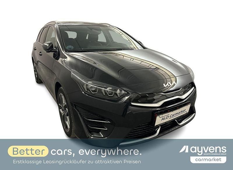 Lackierung: lackierung zilin Gebraucht 2022 Kia Ceed Sportswagon Platinum Kombi | 21.980 € (Fairer Preis) - Bild 1/4