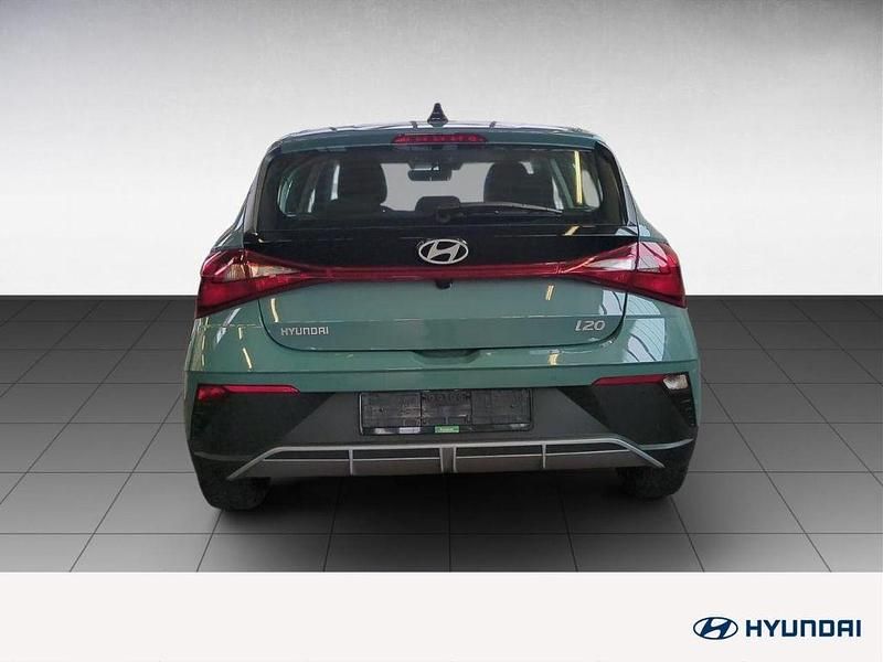 Gebraucht Hyundai i20 Select 79 PS (58 kW) 2025 Grün Kleinwagen