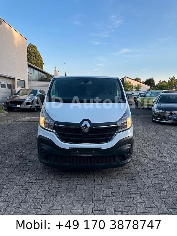 Gebraucht Renault Trafic Komfort 120 PS (88 kW) 2021 Weiß Van / Kleinbus