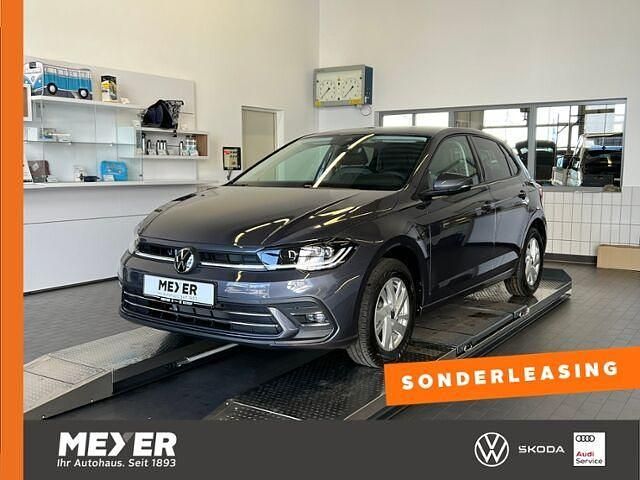 Andere farbe Gebraucht 2014 VW Polo Style Kleinwagen | 29.880 € - Bild 1/2