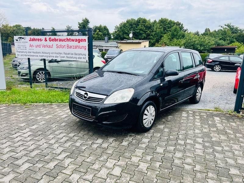 Schwarz Gebraucht 2009 Opel Zafira Selection Van / Kleinbus | 4.450 € (Etwas zu teuer) - Bild 1/4