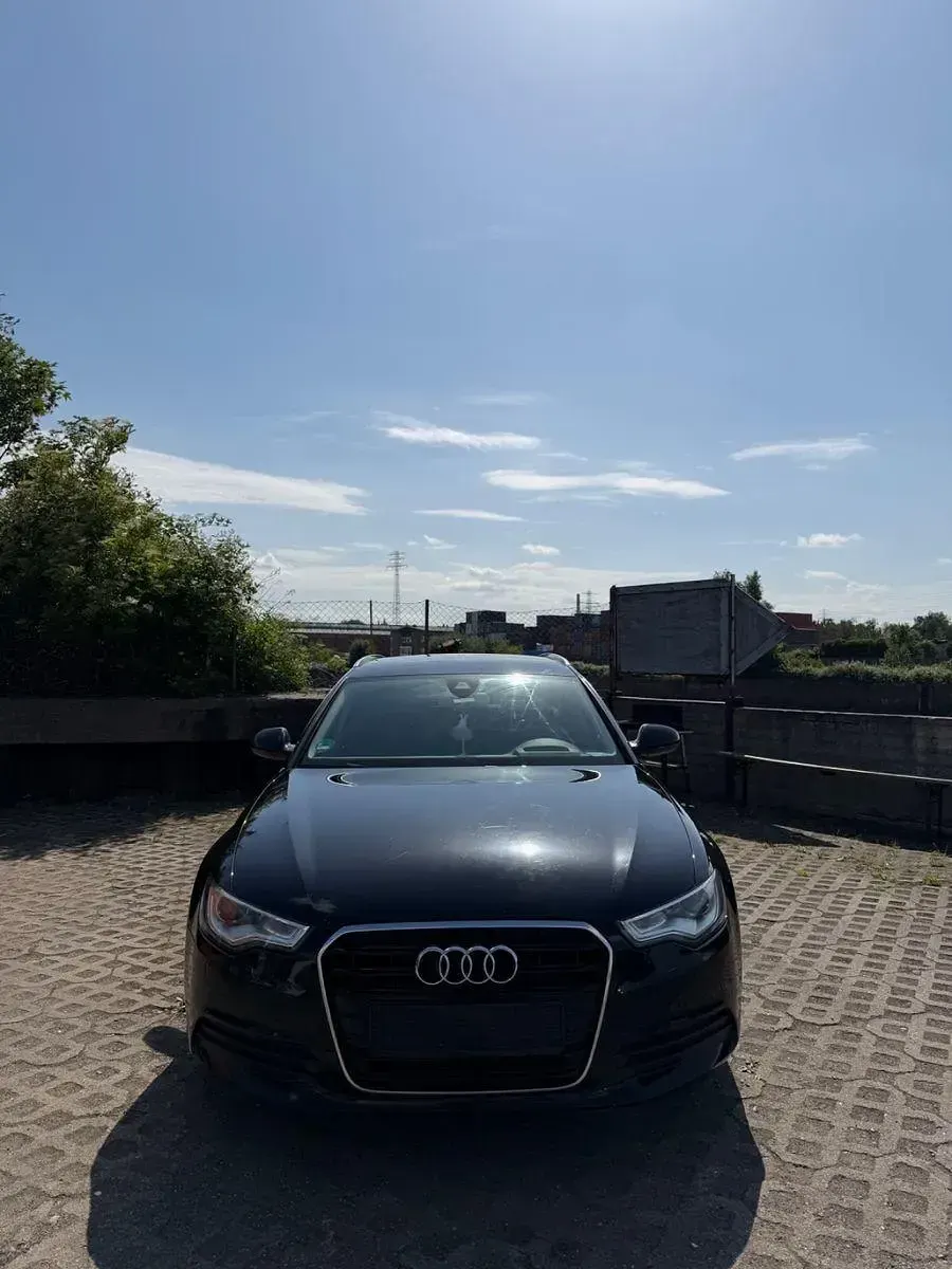 Gebraucht Audi A6 190 PS (139 kW) 2014 Schwarz Kombi