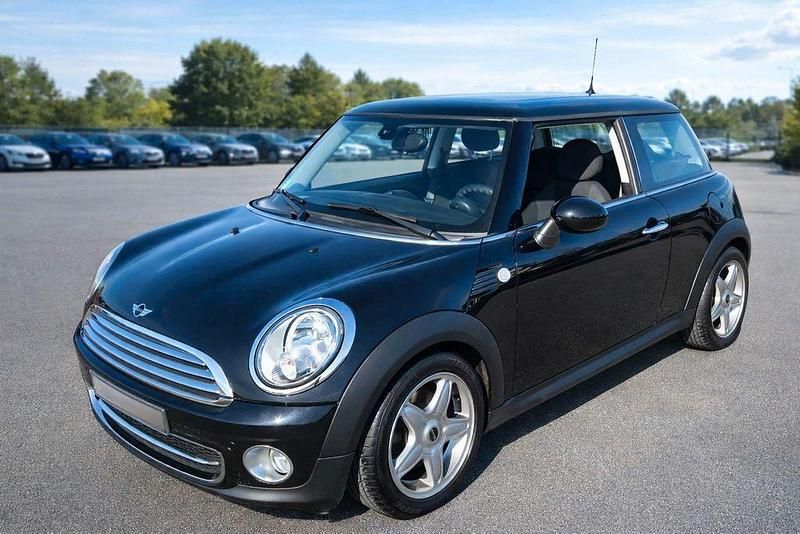 Gebraucht Mini Cooper 95 PS (69 kW) 2009 Schwarz Kleinwagen