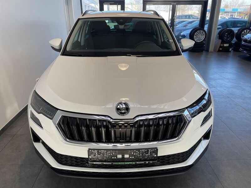 Gebraucht Skoda Karoq Selection 150 PS (110 kW) 2024 Weiß SUV