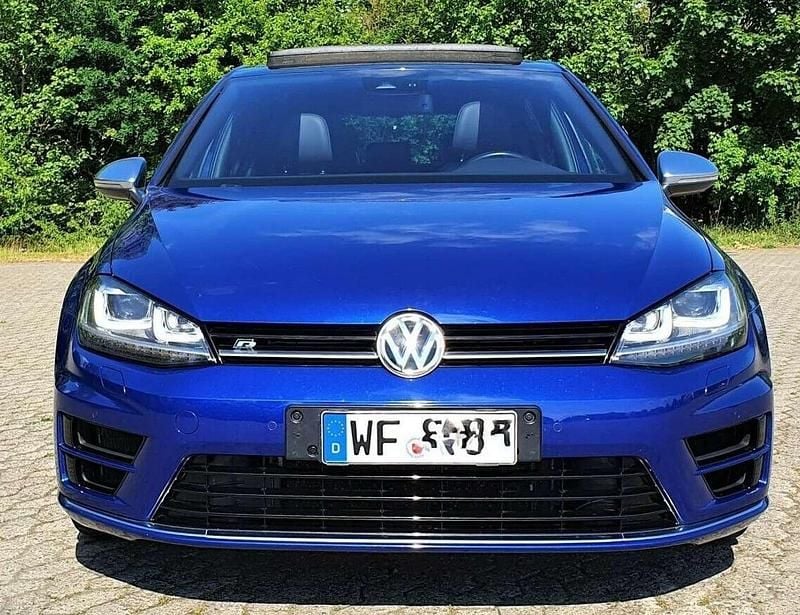 Blau Gebraucht 2016 VW Golf VII R Limousine | 16.500 € (Superpreis) - Bild 1/4