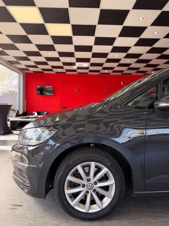 Gebraucht VW Touran 150 PS (110 kW) 2016 Grau Van / Kleinbus