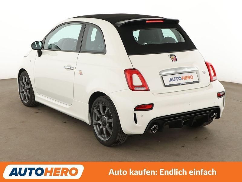 Gebraucht Abarth 595C 165 PS (121 kW) 2023 Weiß Cabrio