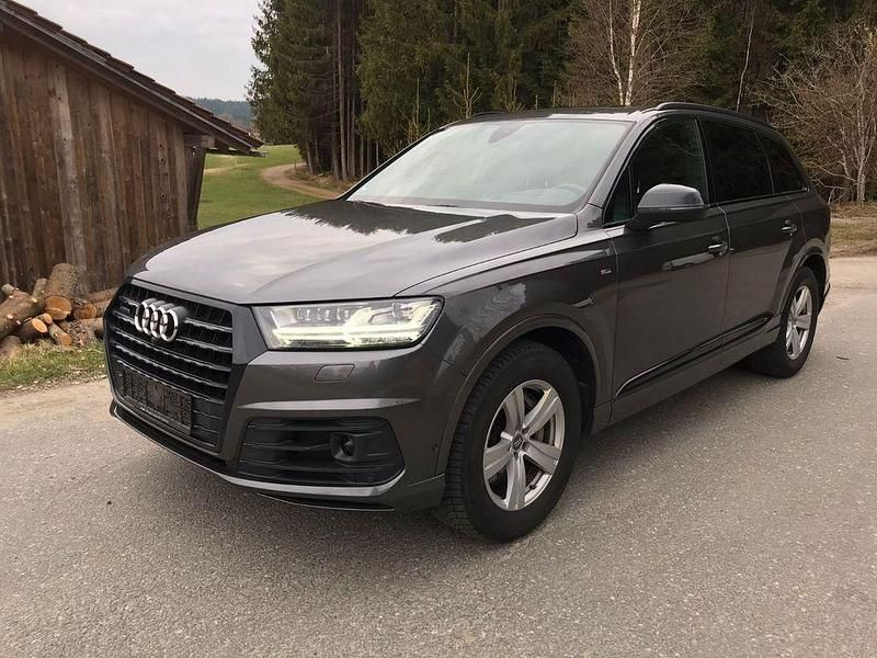 Gebraucht Audi Q7 Sport 286 PS (210 kW) 2019 Grau SUV
