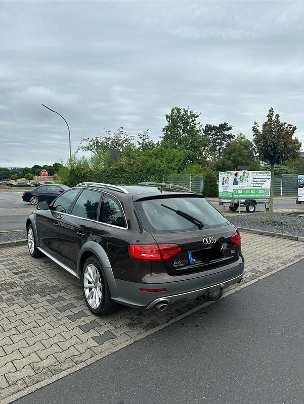 Gebraucht Audi A4 Allroad 245 PS (180 kW) 2010 Braun Kombi