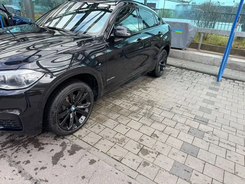 Gebraucht BMW X6 M Sport 258 PS (189 kW) 2017 Schwarz SUV