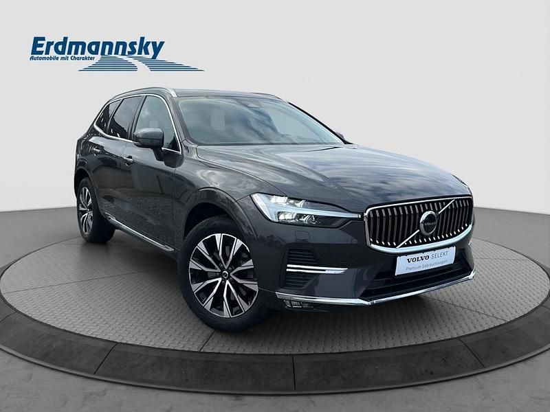 Gebraucht Volvo XC60 Plus 197 PS (144 kW) 2023 Platinum grey (grau) SUV