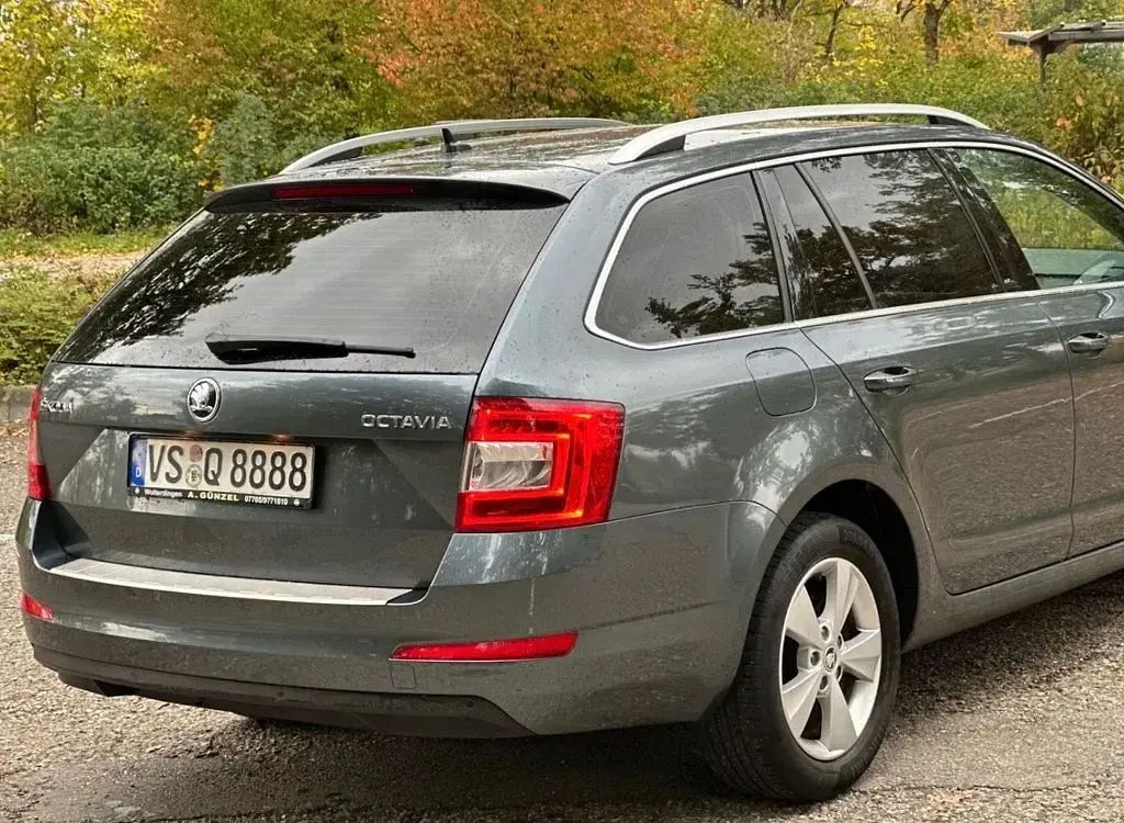 Gebraucht Skoda Octavia Solution 150 PS (110 kW) 2016 Grau Kombi