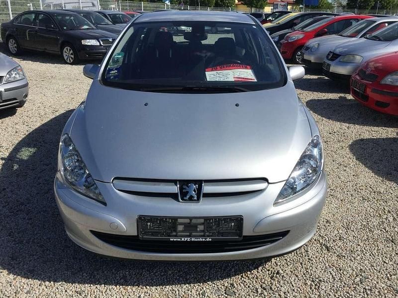Gebraucht Peugeot 307 Quiksilver 109 PS (80 kW) 2005 Silber Limousine