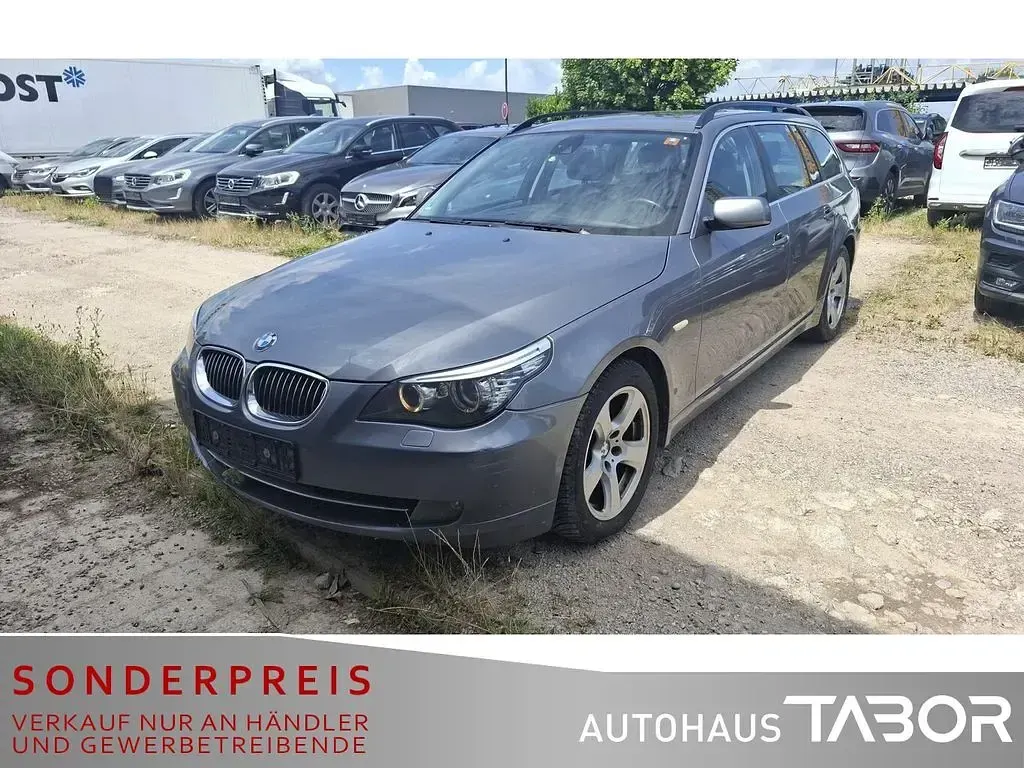 Gebraucht BMW 523 190 PS (139 kW) 2009 Grau Kombi