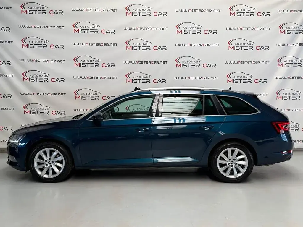 Gebraucht Skoda Superb Style 280 PS (205 kW) 2017 Blau Kombi