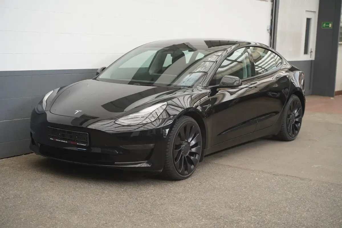 Usado Tesla Model 3 Performance 392 kW (534 HP) 2022 Preto Sedan
