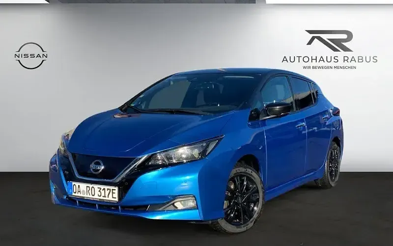 Second-hand Nissan Leaf 110 kW (150 CP) 2021 Albastru Hatchback