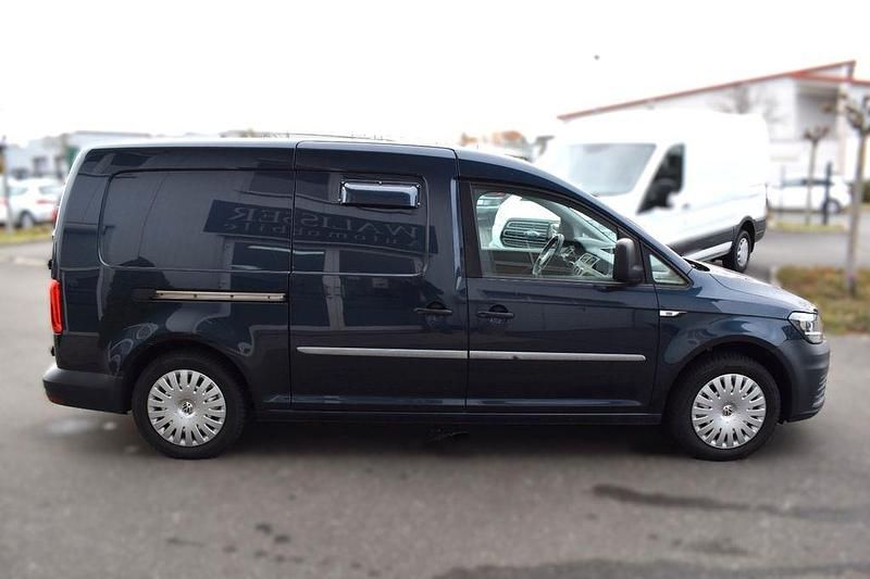 Gebraucht VW Caddy Maxi 150 PS (110 kW) 2017 Blau Van / Kleinbus