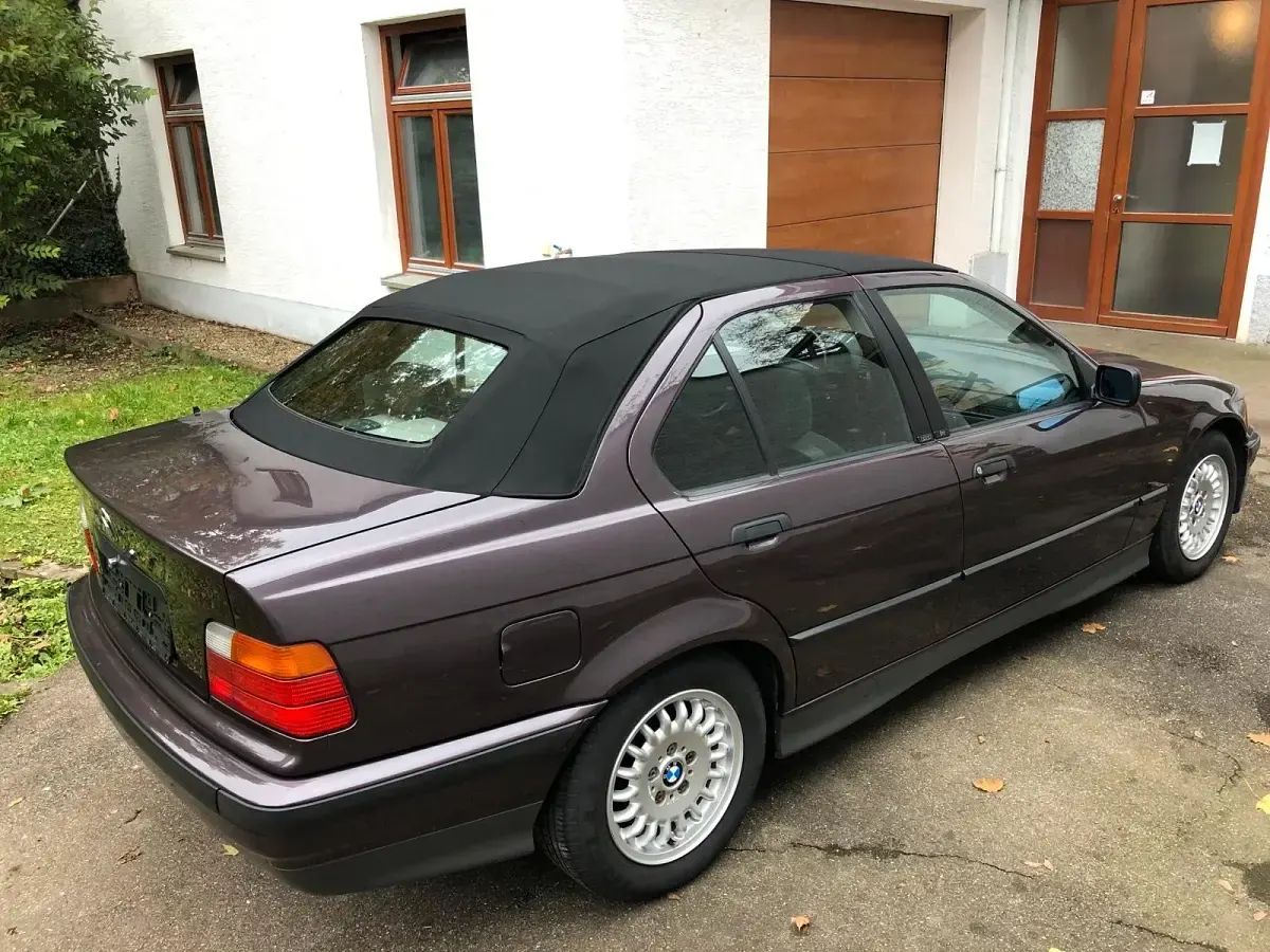 Gebraucht BMW 316 99 PS (72 kW) 1994 Violet Cabrio