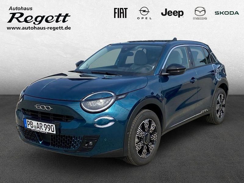 Gebraucht Fiat 600 Basis 101 PS (74 kW) 2024 Grün SUV
