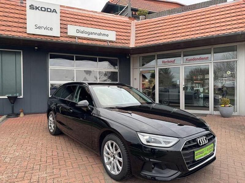 Gebraucht Audi A4 Basis 150 PS (110 kW) 2022 Schwarz Kombi
