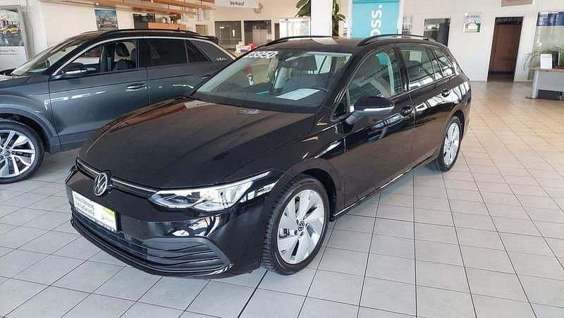 Gebraucht VW Golf VIII Life 110 PS (80 kW) 2020 Schwarz Kombi