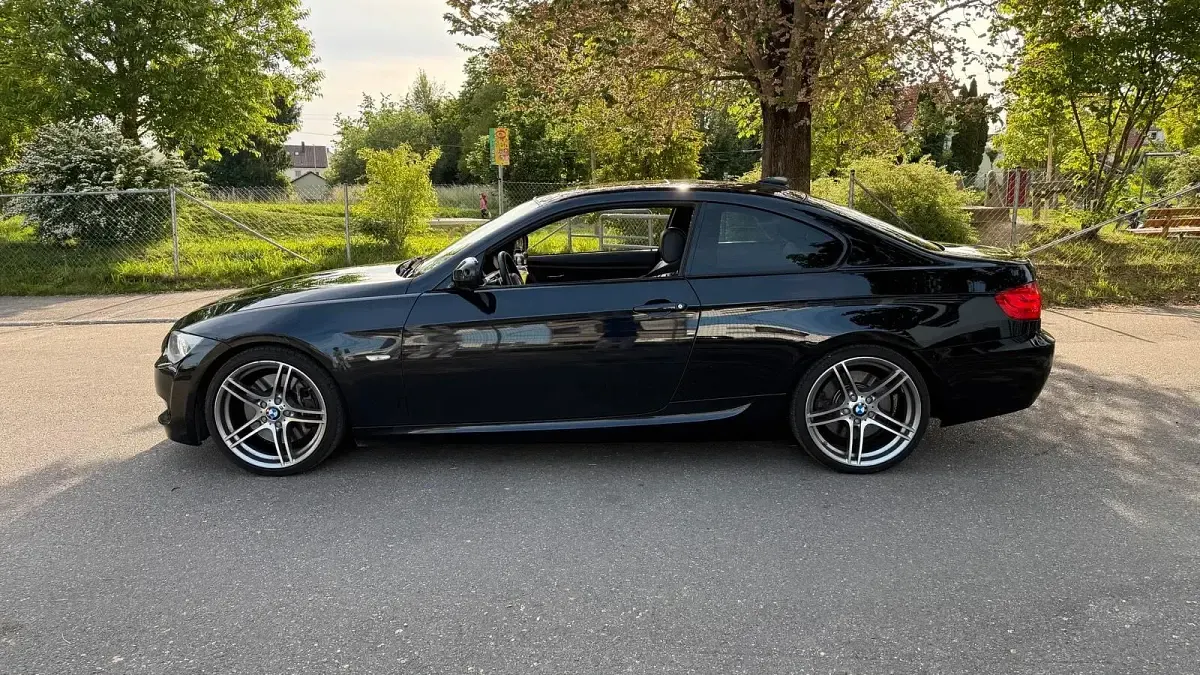 Gebraucht BMW 335 M Sport 306 PS (225 kW) 2010 Schwarz Coupé