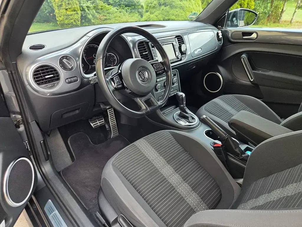 Gebraucht VW Beetle Edition 160 PS (117 kW) 2013 Grau Kleinwagen