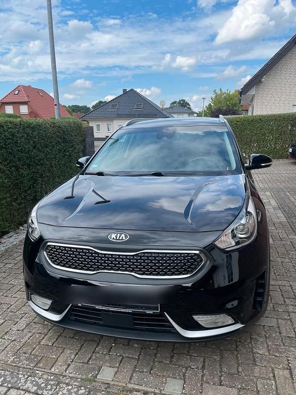 Schwarz Gebraucht 2016 Kia Niro SUV | 13.200 € (Fairer Preis) - Bild 1/4
