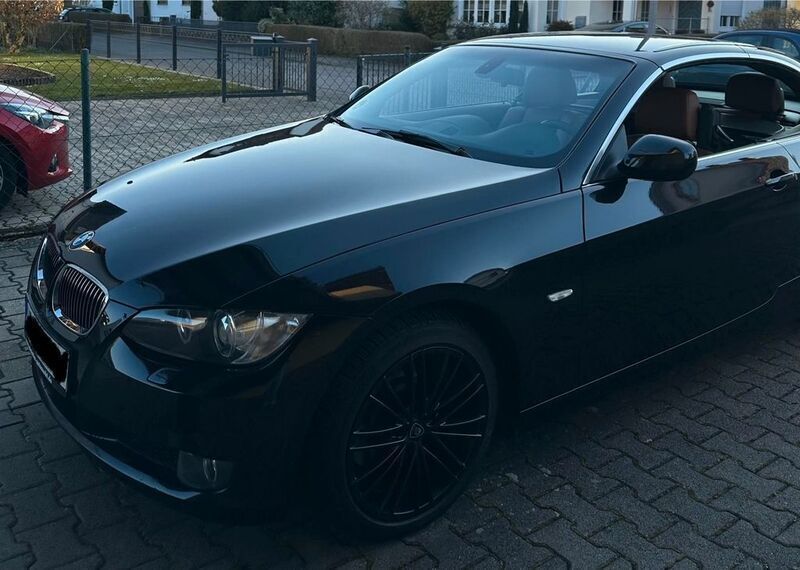 Schwarz Gebraucht 2009 BMW 330 Cabriolet Cabrio | 13.500 € (Fairer Preis) - Bild 1/4