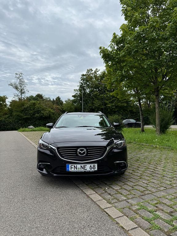 Schwarz Gebraucht 2016 Mazda 6 Sports-Line Limousine | 10.000 € (Fairer Preis) - Bild 1/4