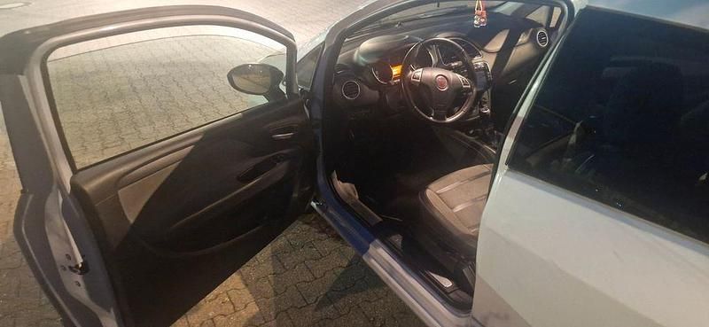 Gebraucht Fiat Punto Evo Dynamic 77 PS (56 kW) 2009 Grau Kleinwagen