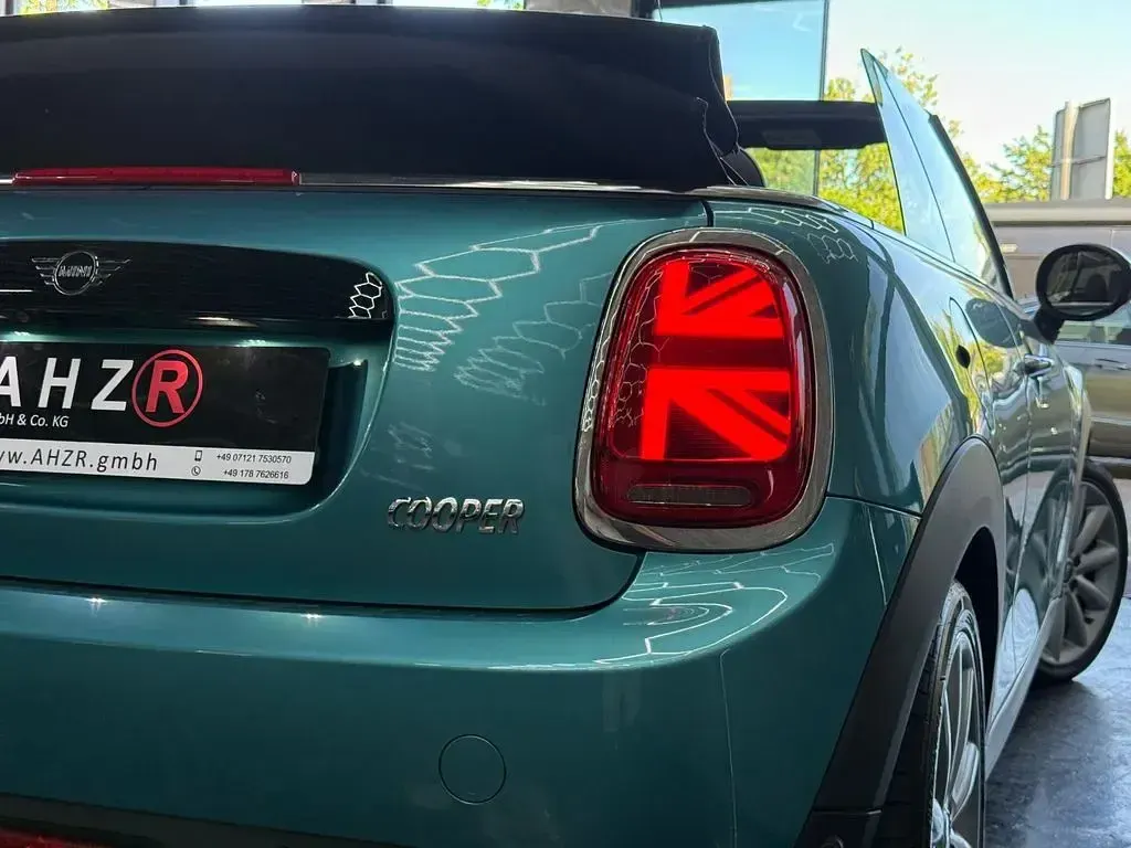 Gebraucht Mini Cooper Cabriolet 136 PS (100 kW) 2018 Grün Cabrio