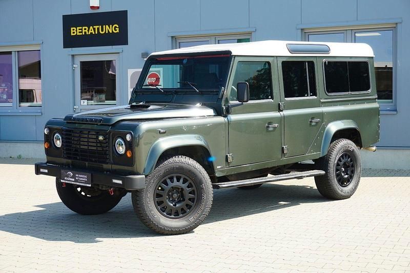 Gebraucht Land Rover Defender 122 PS (89 kW) 2005 Grün SUV