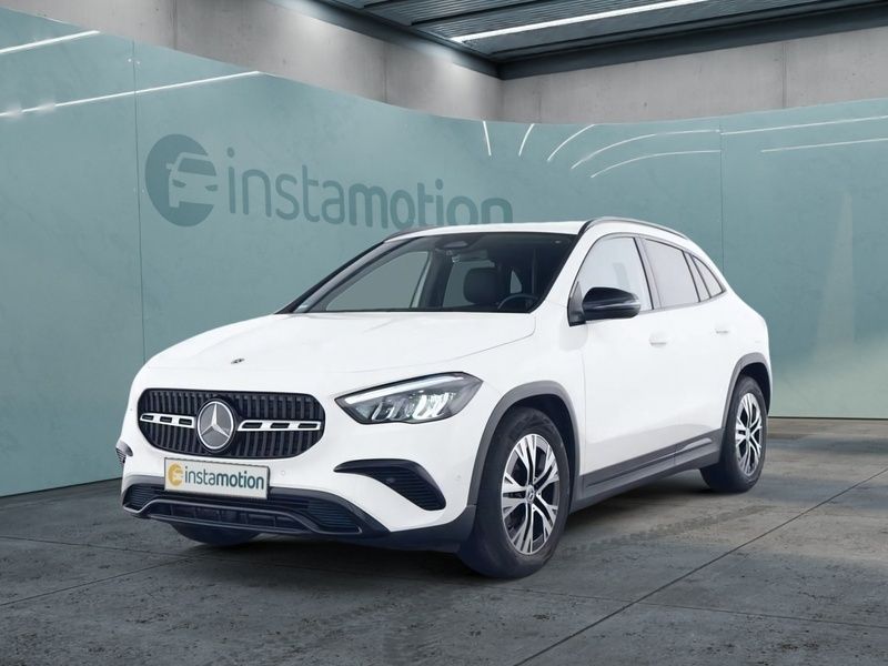 Weiß Gebraucht 2024 Mercedes GLA220 Progressive SUV | 45.420 € (Fairer Preis) - Bild 1/3