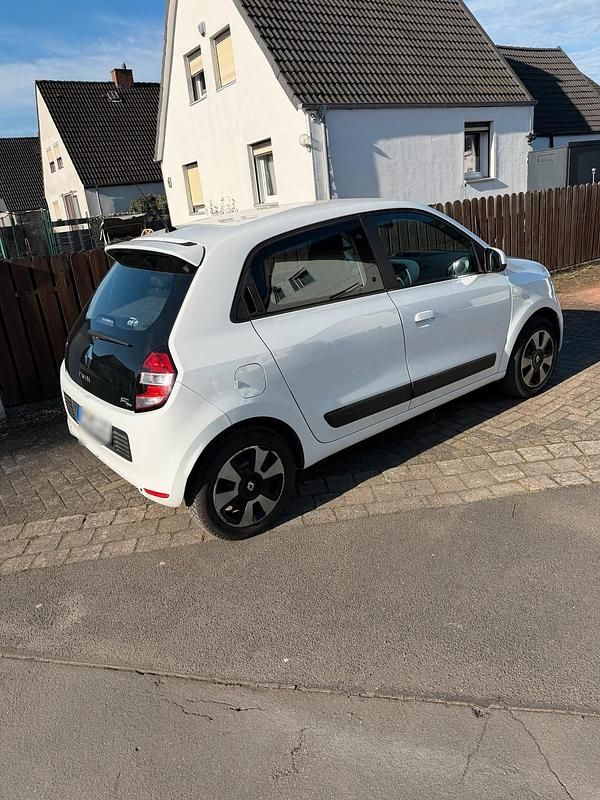 Gebraucht Renault Twingo LIMITED 70 PS (51 kW) 2015 Weiß Kleinwagen
