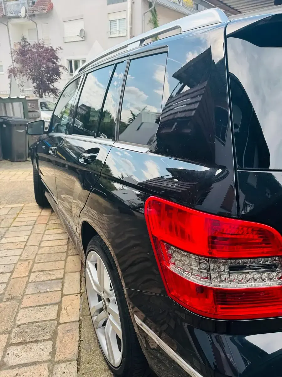 Gebraucht Mercedes GLK220 170 PS (125 kW) 2011 Schwarz SUV