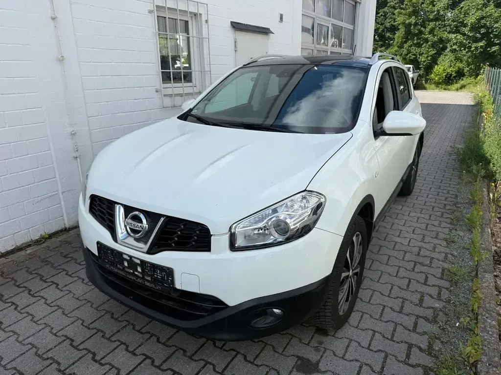 Gebraucht Nissan Qashqai I-Way 141 PS (103 kW) 2011 Weiß SUV