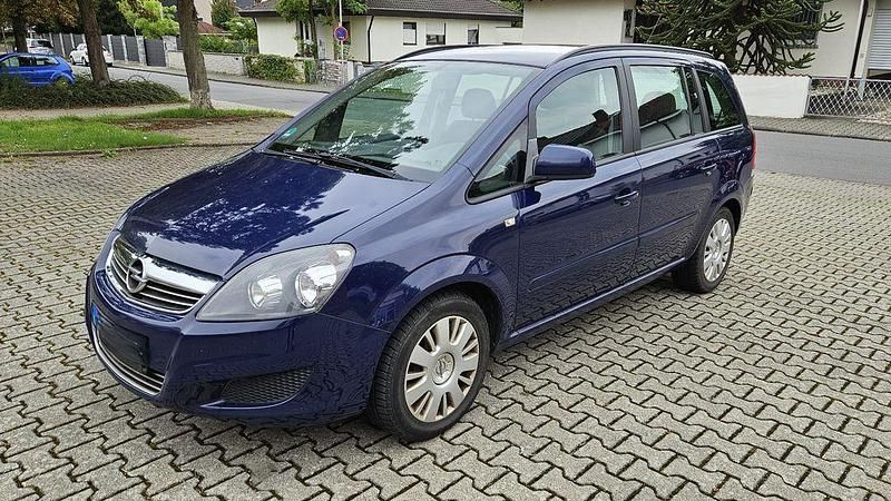 Blau Gebraucht 2012 Opel Zafira Family Van / Kleinbus | 4.500 € (Teuer) - Bild 1/4