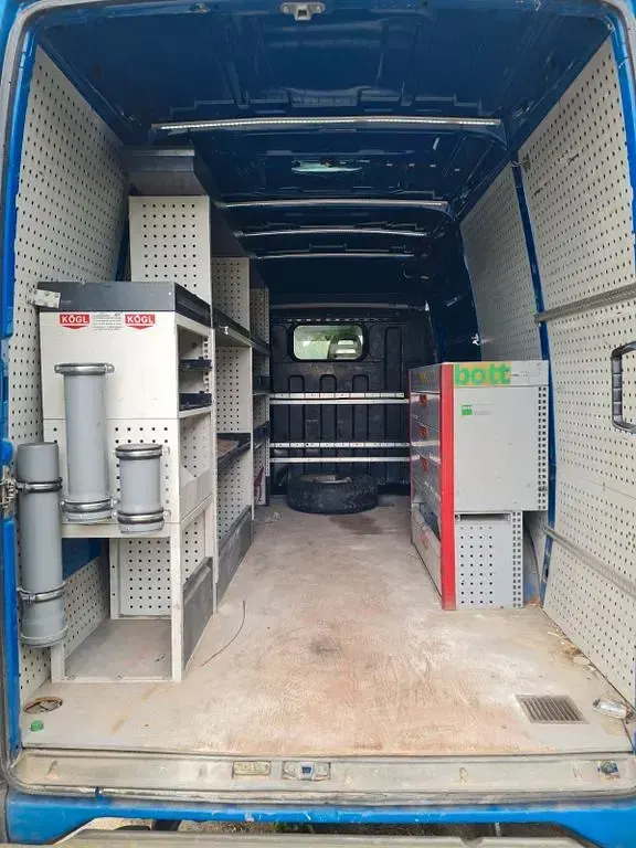 Second-hand Iveco Daily 116 CP (85 kW) 2003 Albastru Monovolum
