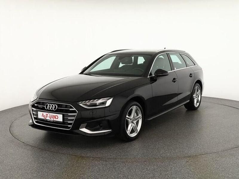 Gebraucht Audi A4 Ambiente 204 PS (150 kW) 2021 Mythosschwarz metallic (metallic) Kombi