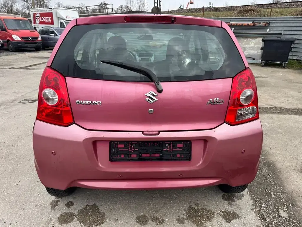 Gebraucht Suzuki Alto 68 PS (50 kW) 2012 Rot Kleinwagen