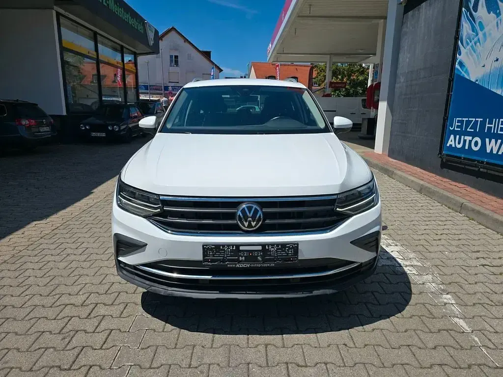 Gebraucht VW Tiguan Active 150 PS (110 kW) 2021 Weiß SUV
