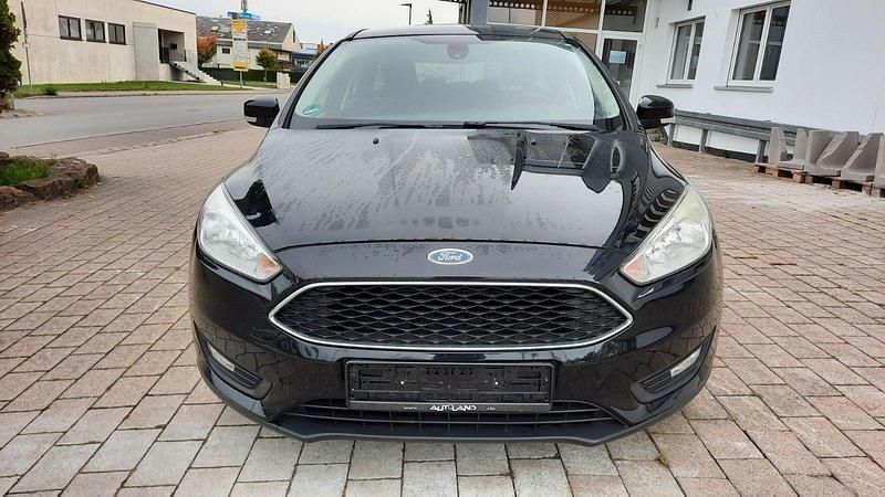 Gebraucht Ford Focus Business Edition 125 PS (91 kW) 2016 Schwarz Kombi