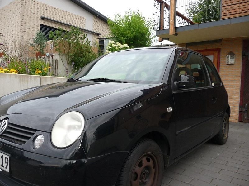 Schwarz Gebraucht 2003 VW Lupo Kleinwagen | 450 € (Guter Preis) - Bild 1/4