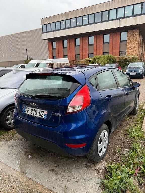 Gebraucht Ford Fiesta Titanium 82 PS (60 kW) 2014 Blau Kleinwagen