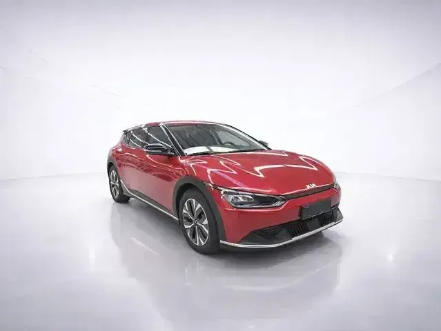 Gebraucht Kia EV6 125 kW (170 PS) 2023 (cr5) runway rot met SUV