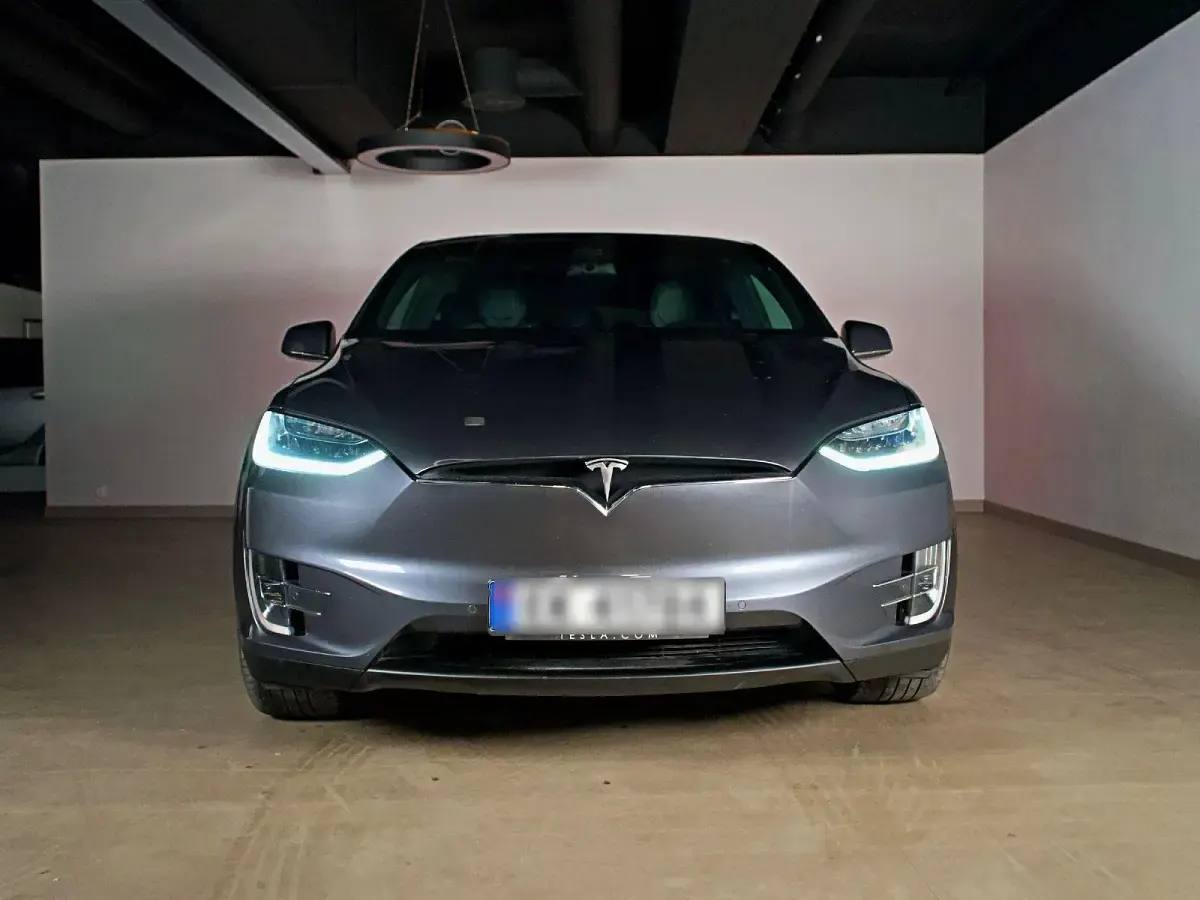Gebraucht Tesla Model X 244 kW (332 PS) 2017 Grau SUV