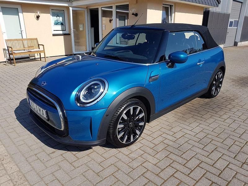 Gebraucht Mini One Cabriolet 102 PS (75 kW) 2022 Blau Cabrio